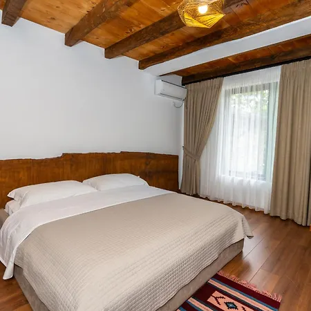 Hotel Baresha Agroturizem Qafe-Grade